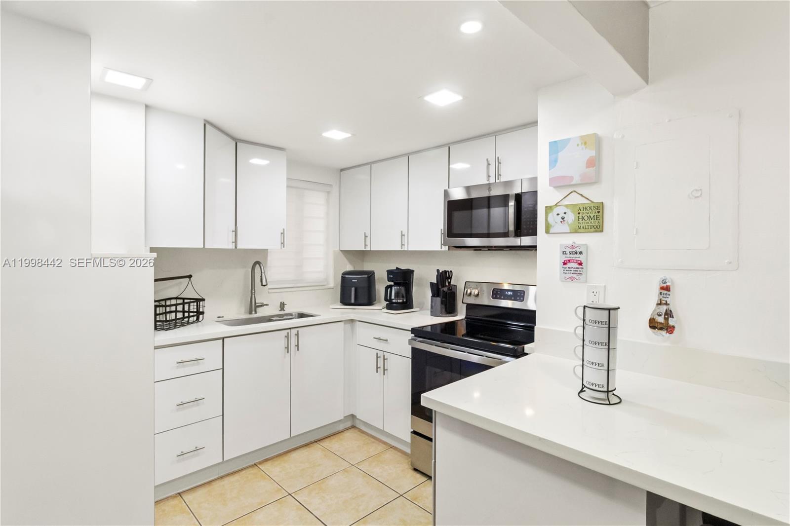 840 NW 87th Avenue