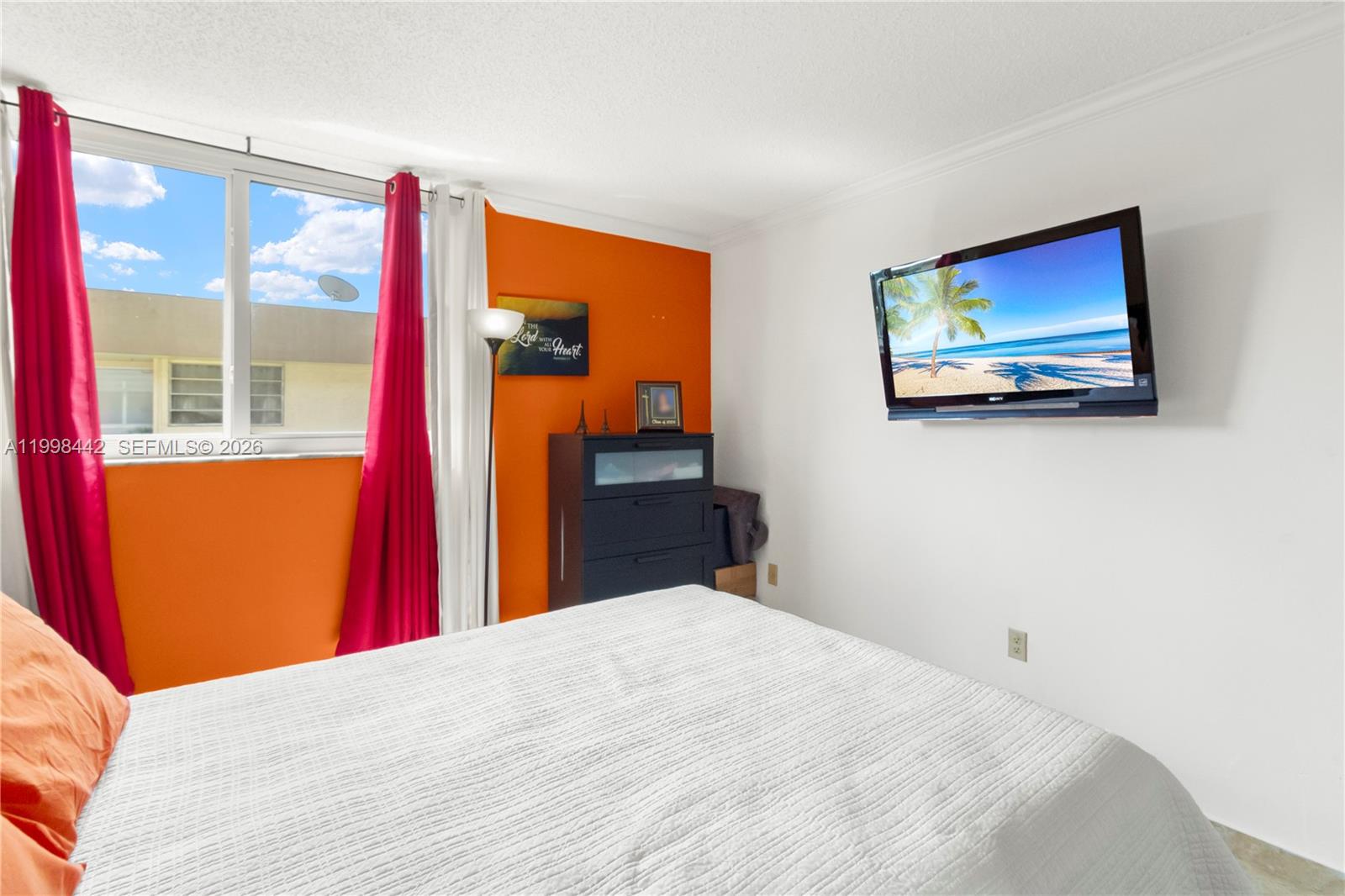 840 NW 87th Avenue