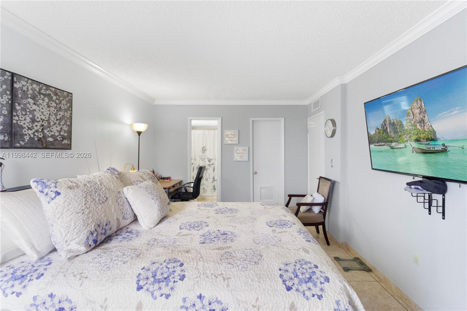 840 NW 87th Avenue