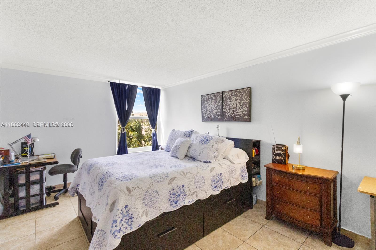840 NW 87th Avenue