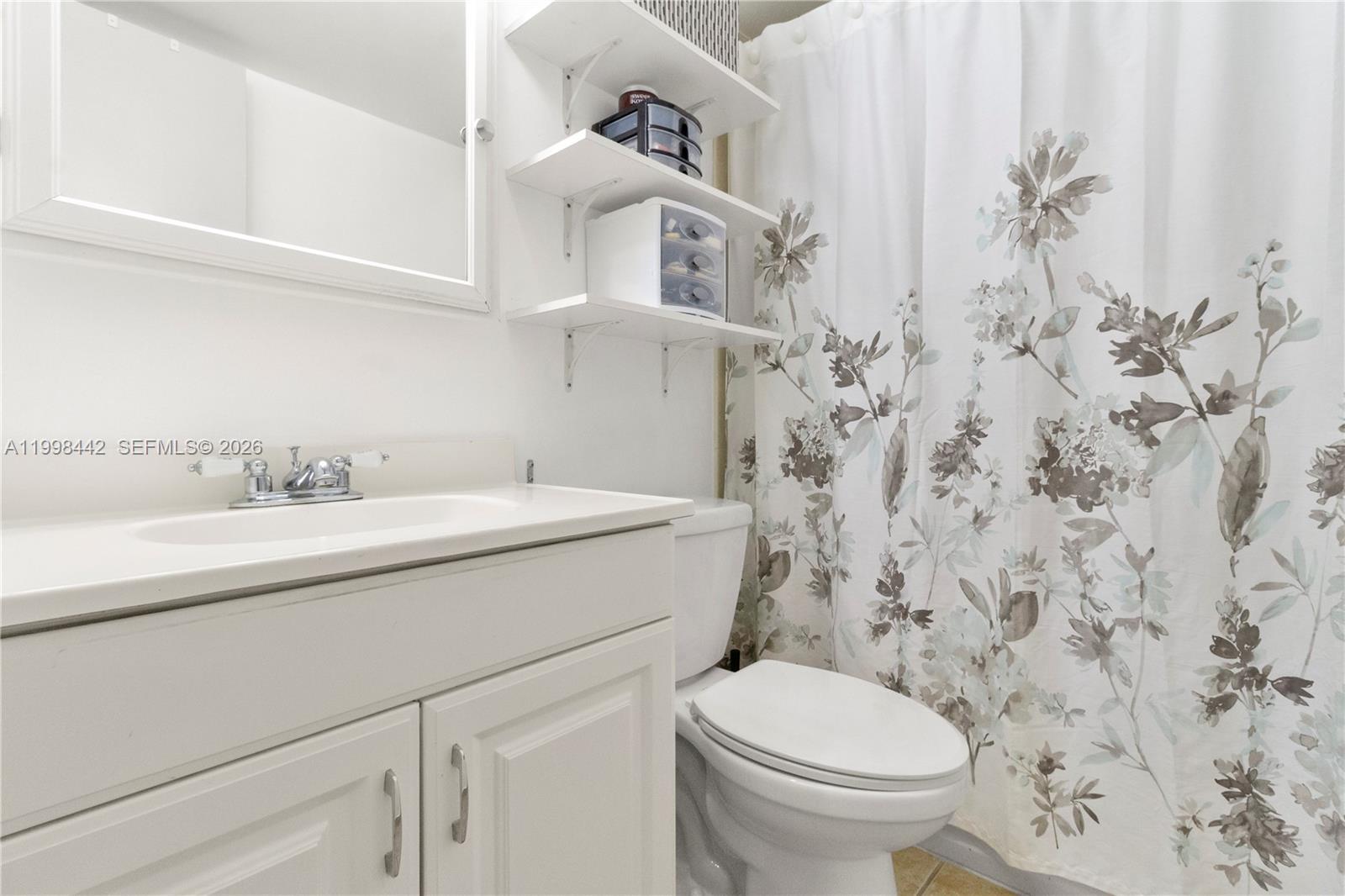 840 NW 87th Avenue