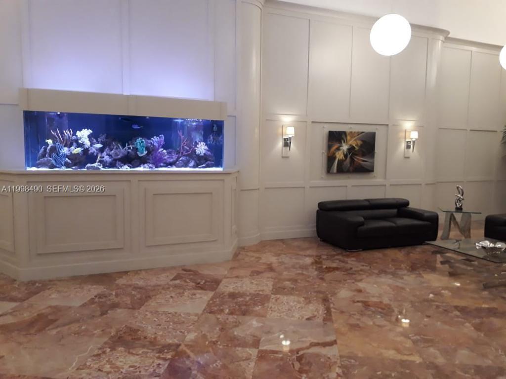 3600 Mystic Pointe Drive