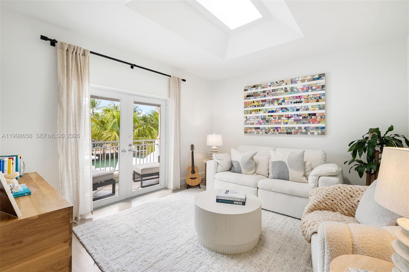 1415 Sunset Harbour Drive