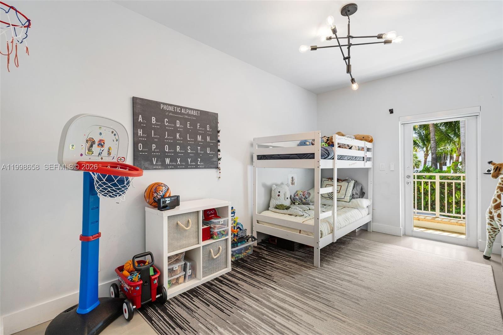 1415 Sunset Harbour Drive