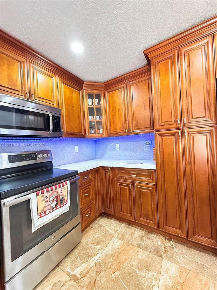 6217 SW 128th Place