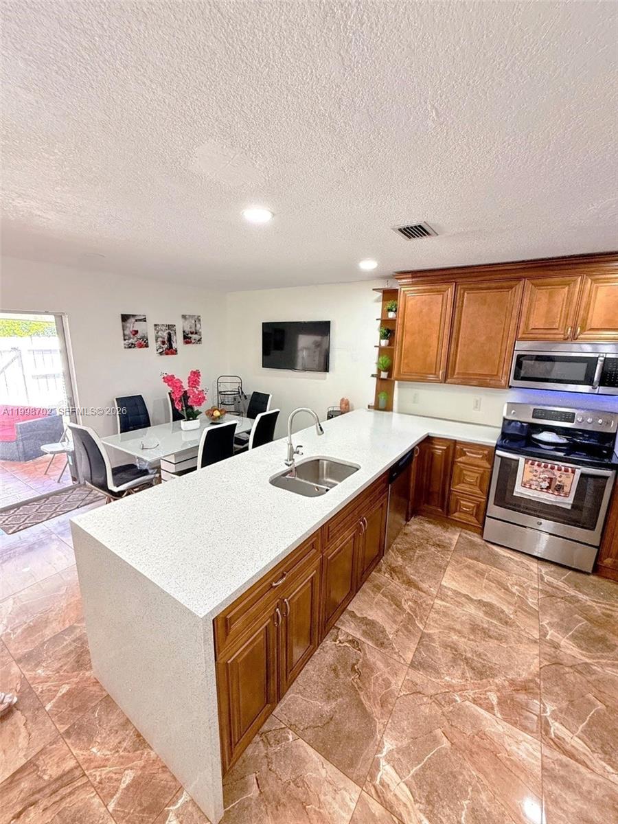 6217 SW 128th Place
