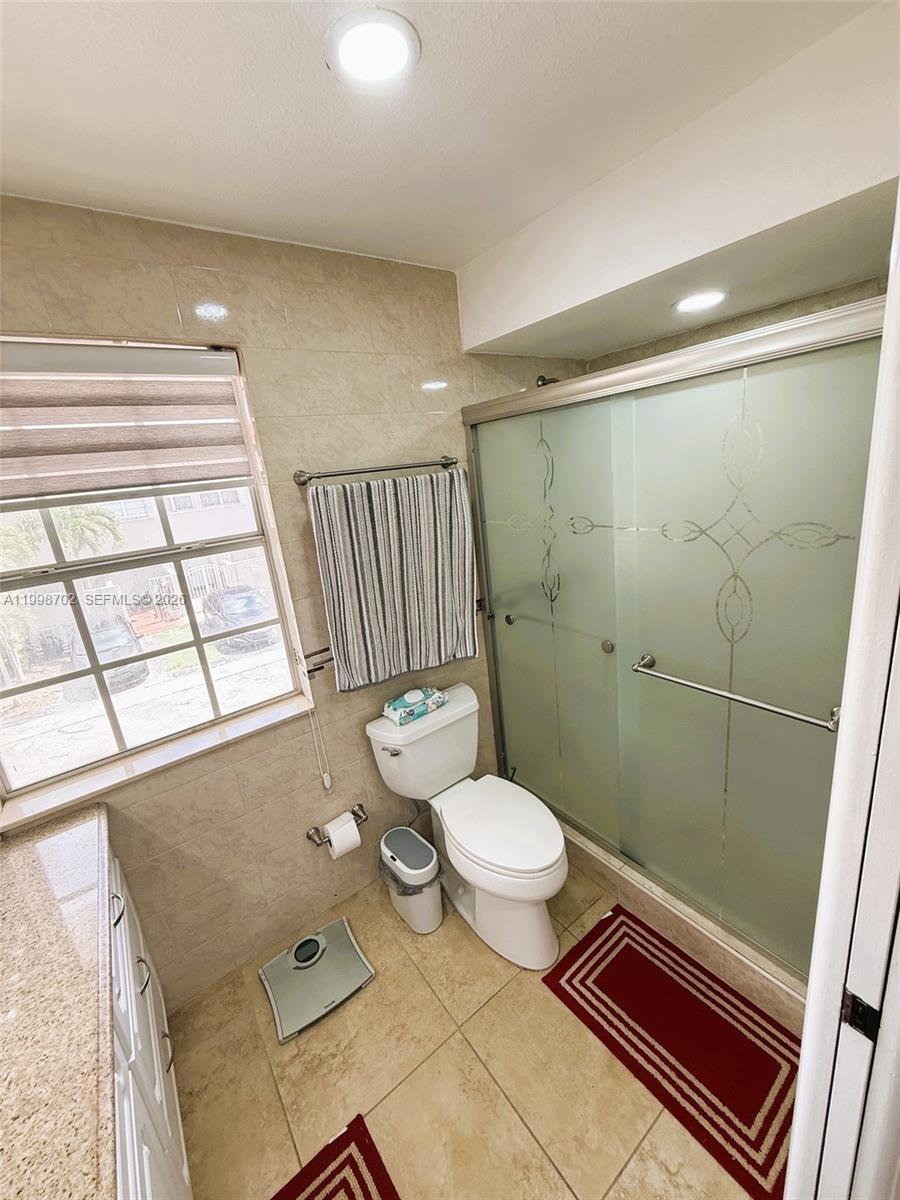6217 SW 128th Place