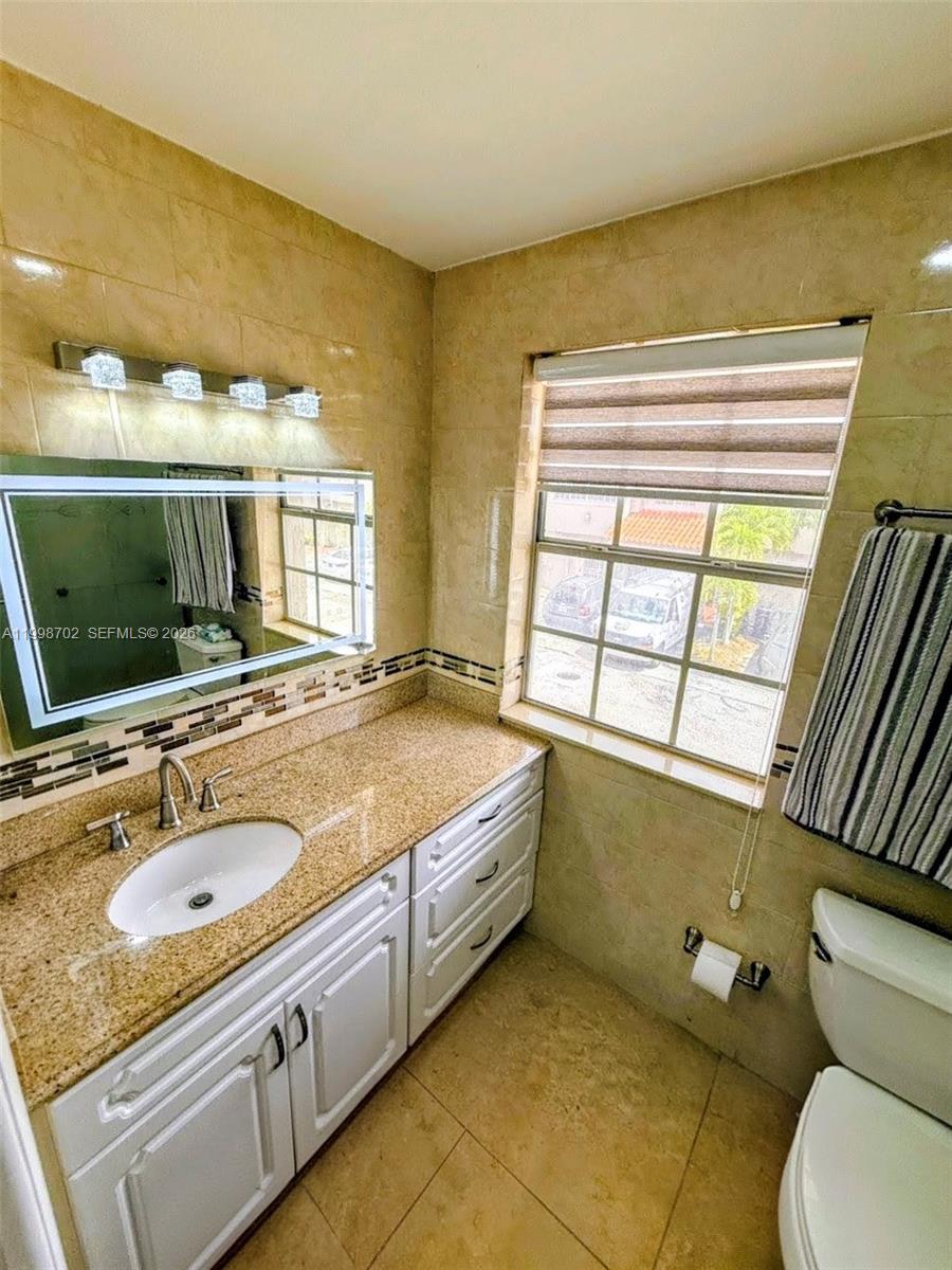 6217 SW 128th Place