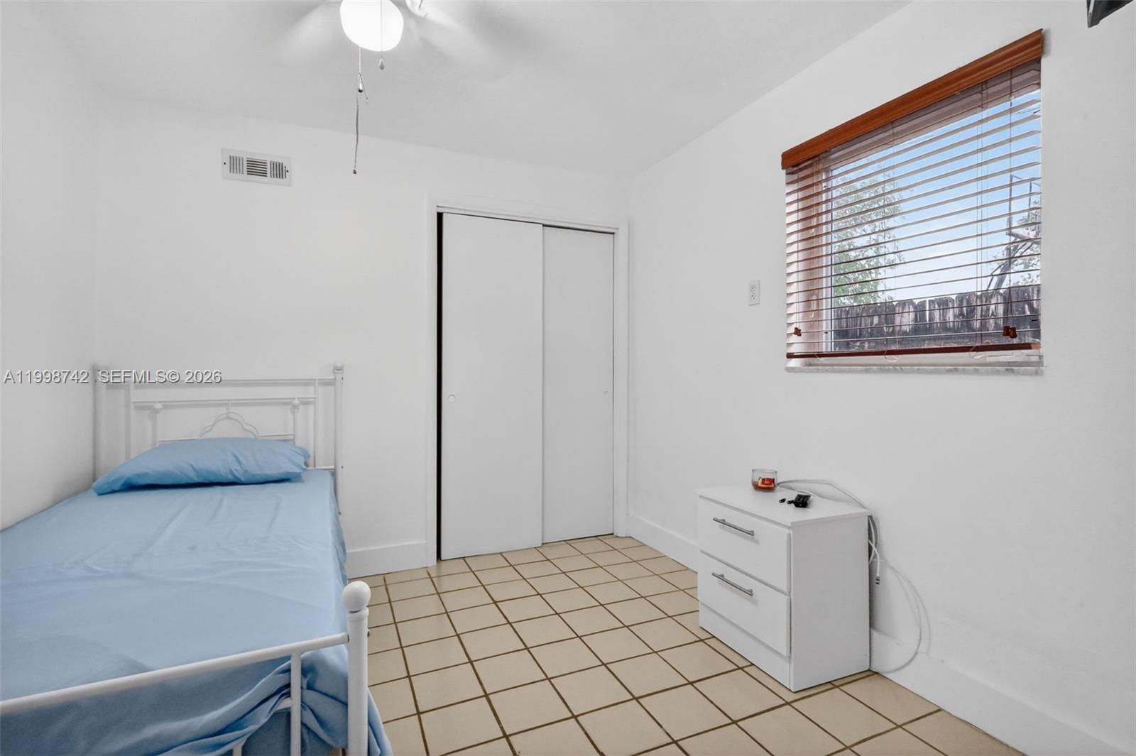 733 W 33rd Street