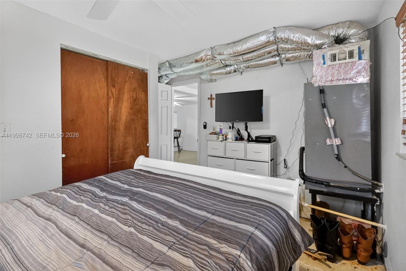 733 W 33rd Street