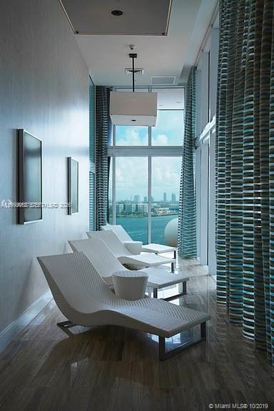 50 Biscayne Boulevard