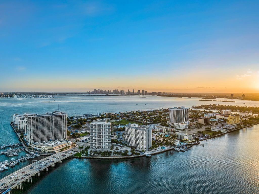 1850 John F. Kennedy Causeway
