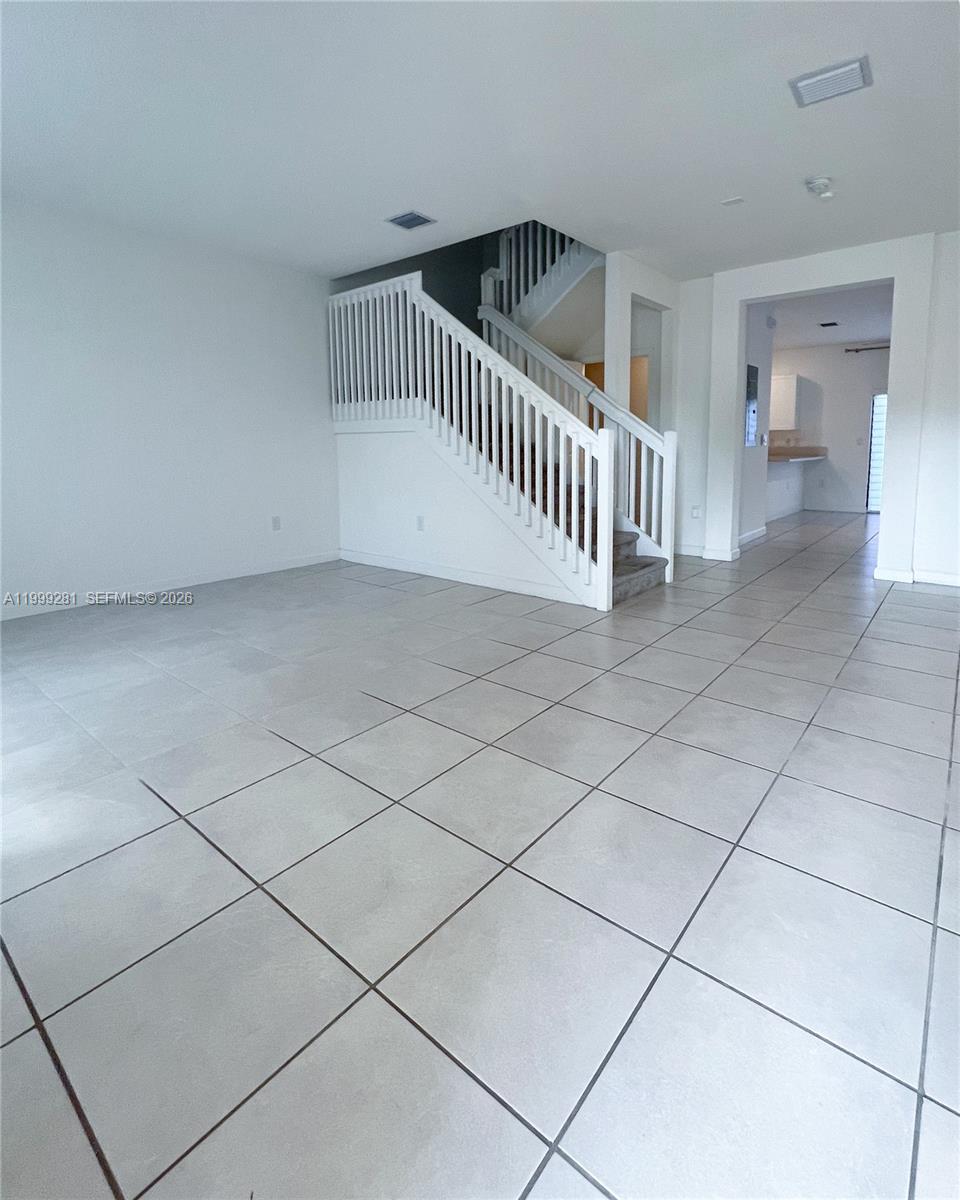 20800 NE 5th Court