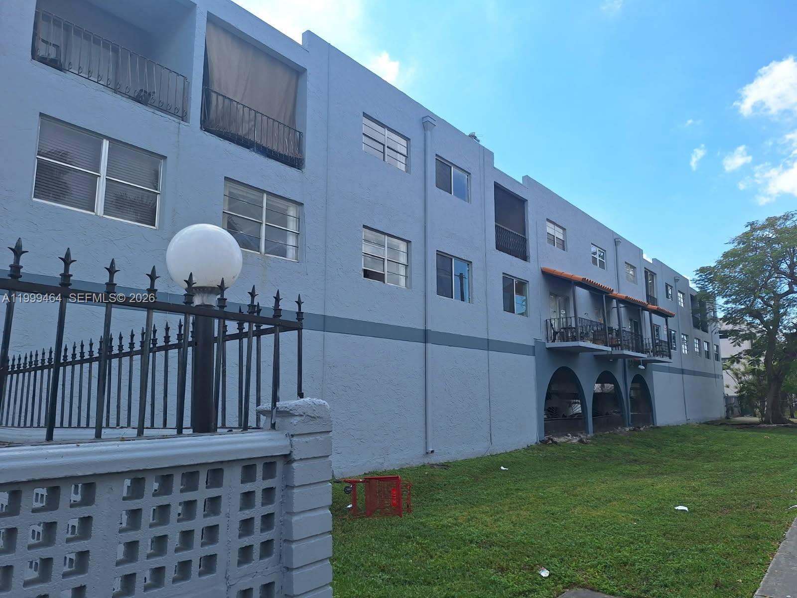 1300 W 53rd Street