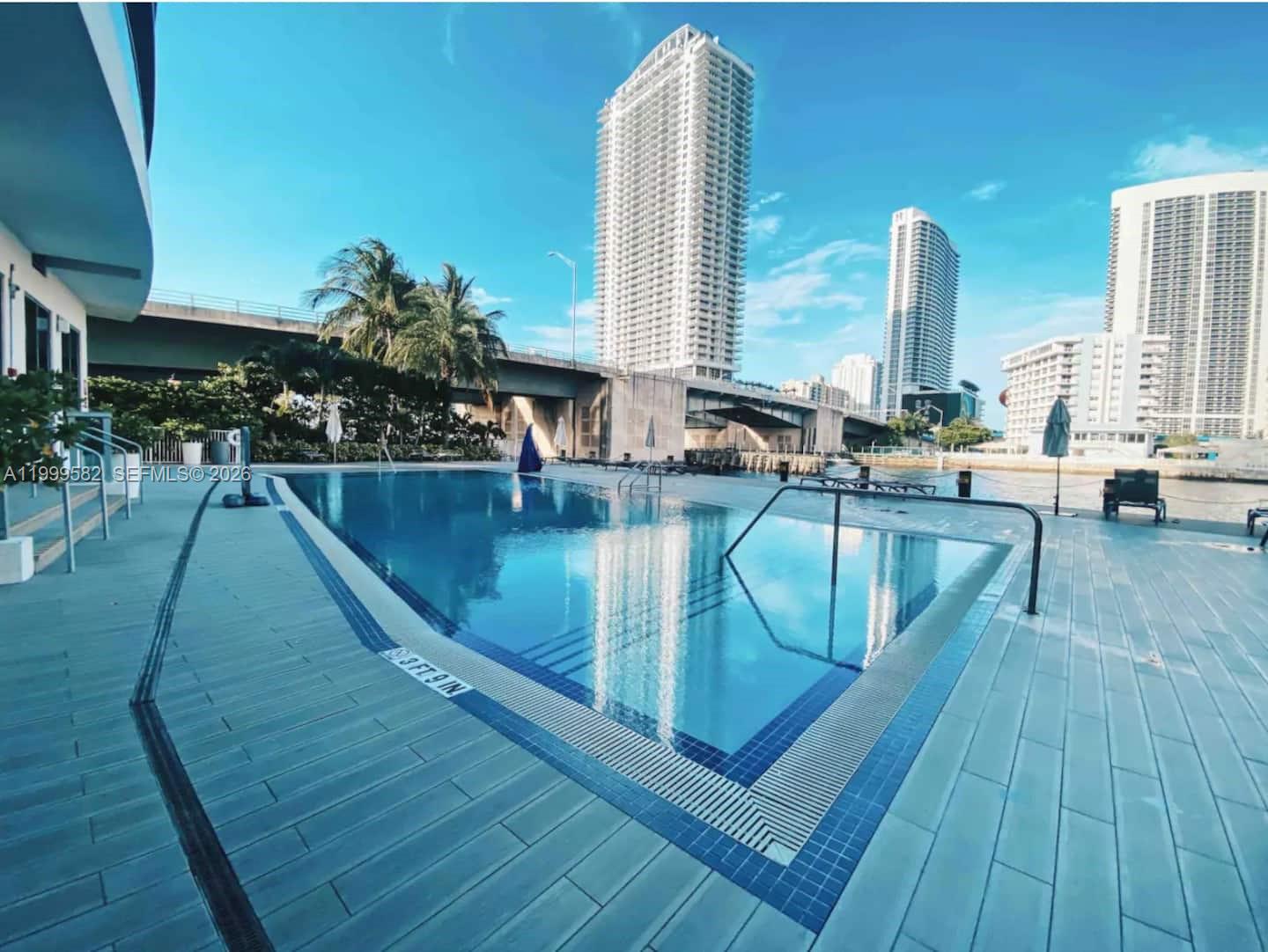 2602 E Hallandale Beach Boulevard