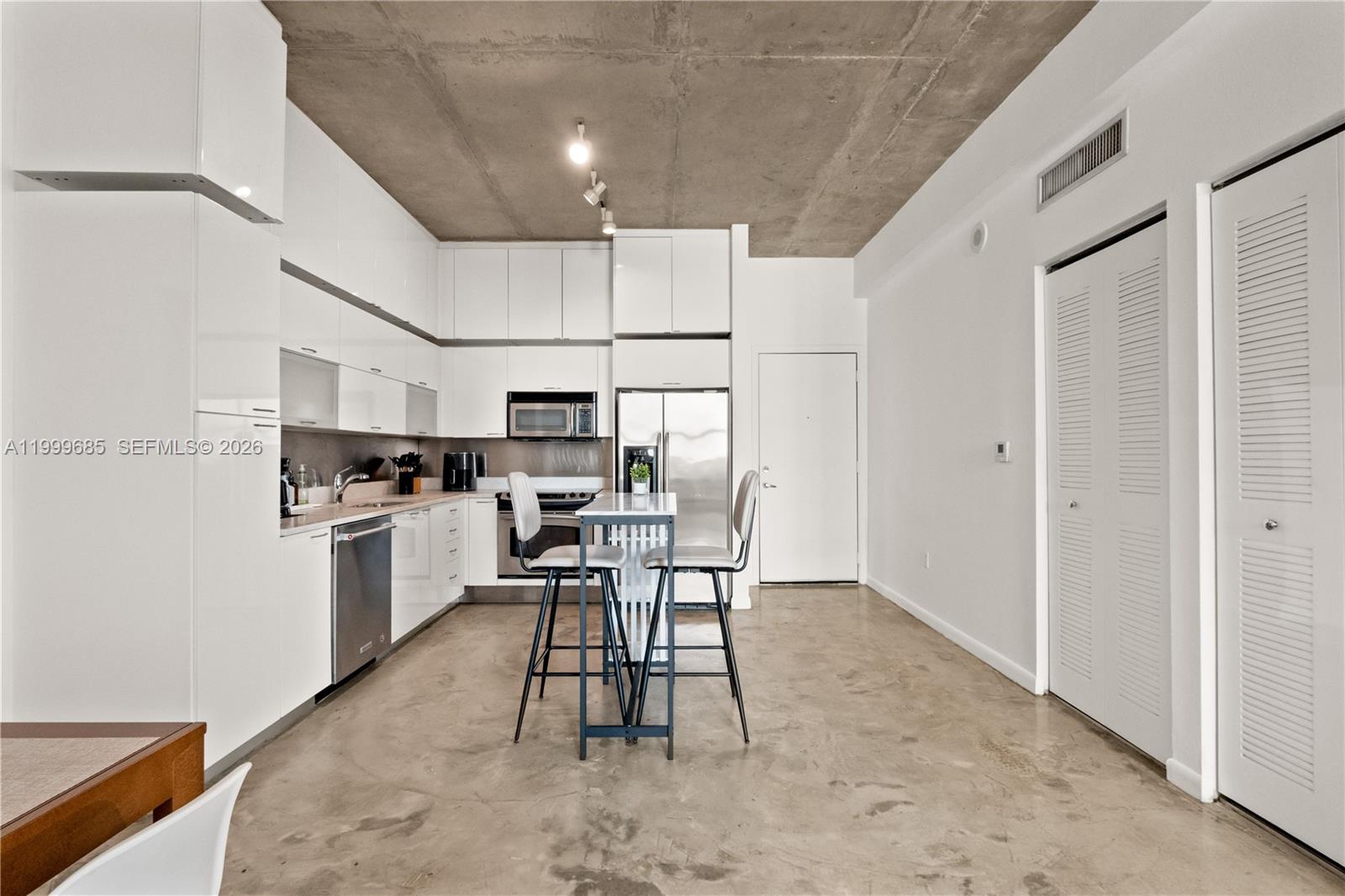 234 NE 3rd Street