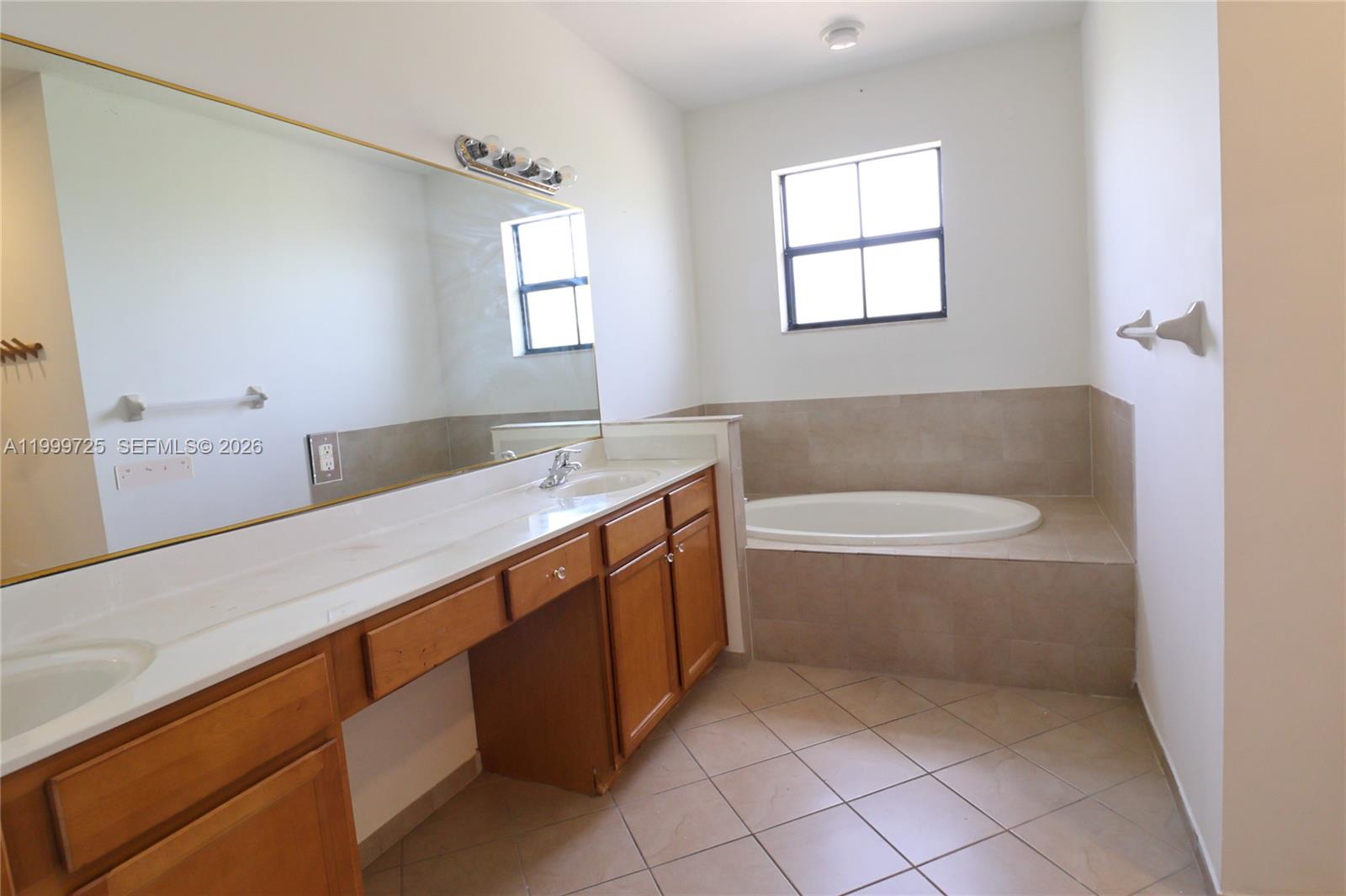 3698 SE 2nd Drive
