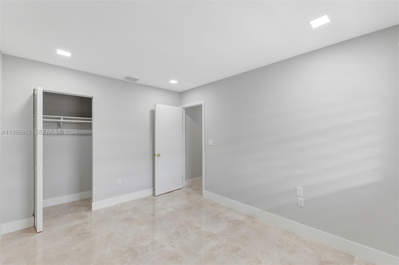15685 SW 82nd Cir Lane