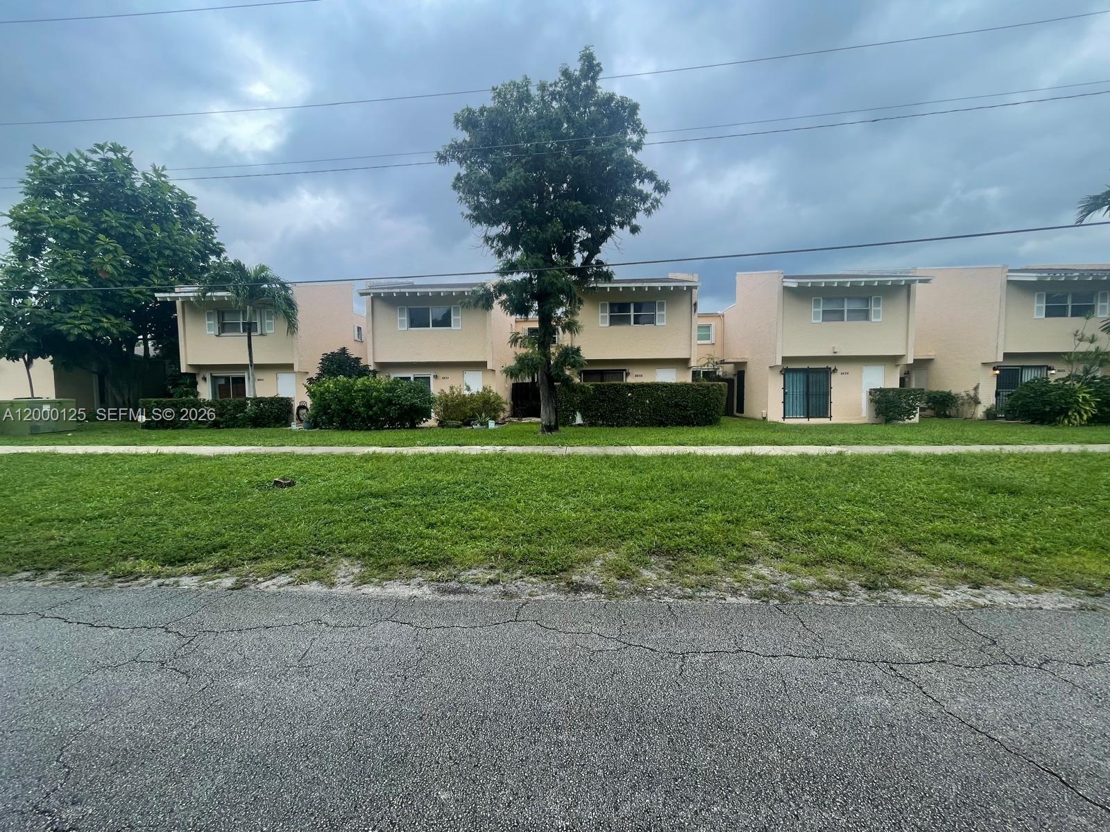 8741 NE 4th Ave Road
