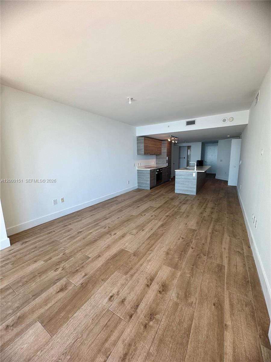 650 NE 32 Street