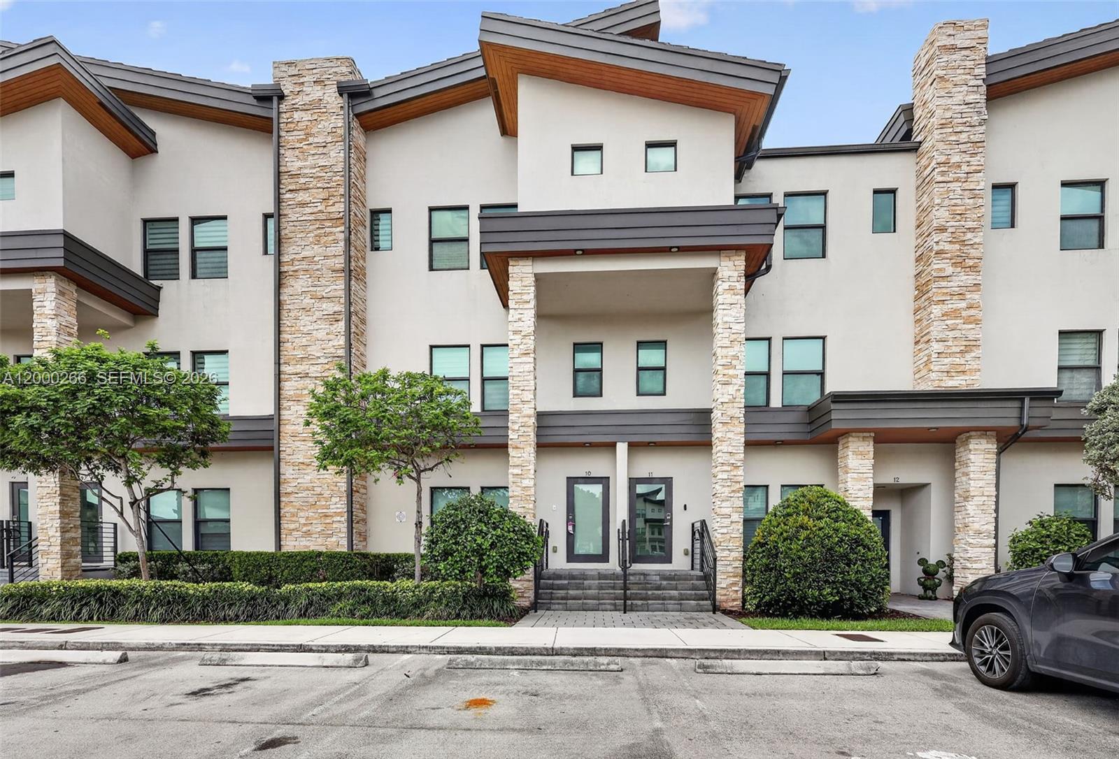 10467 NW 82nd Street