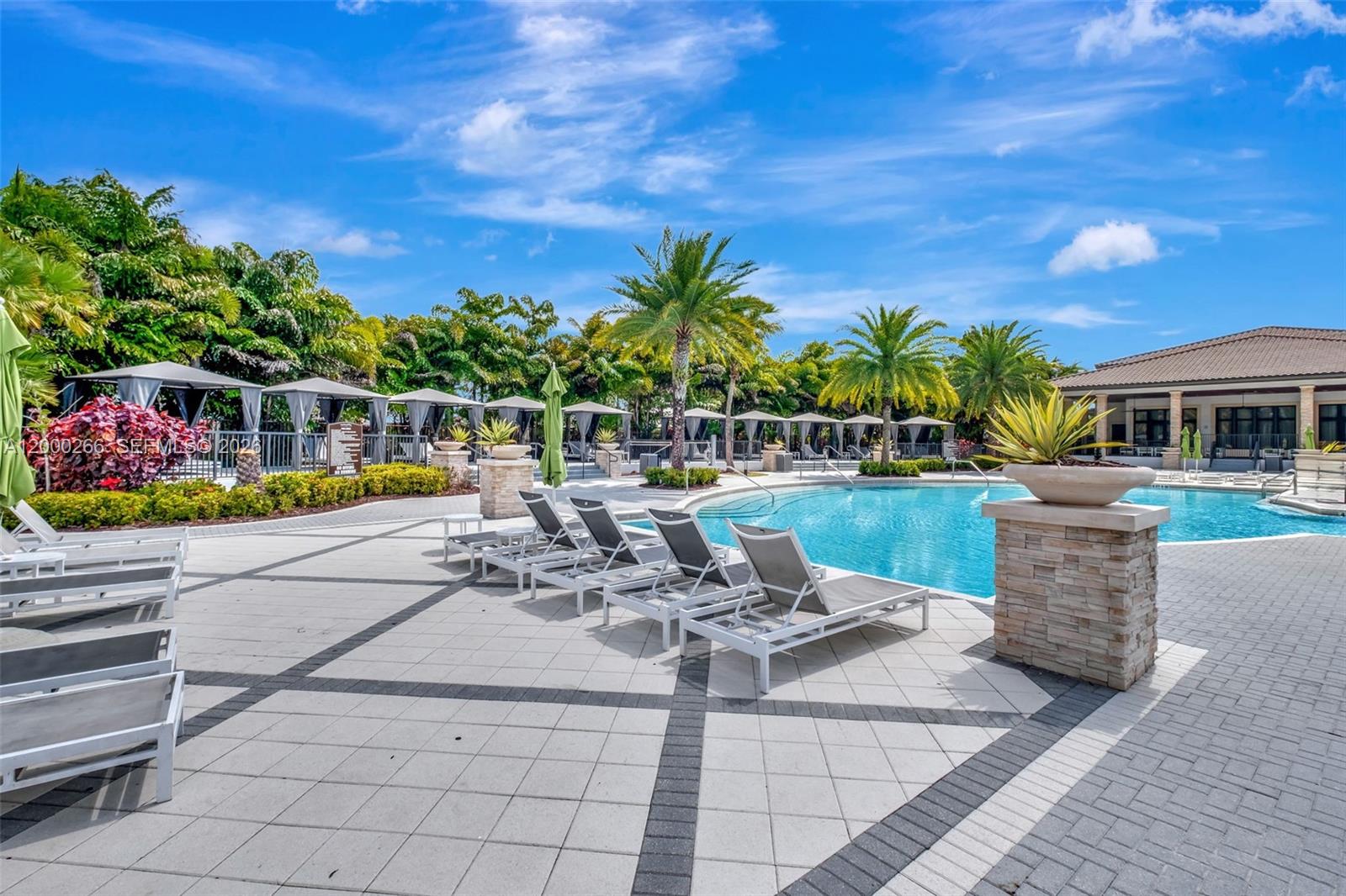 10467 NW 82nd Street
