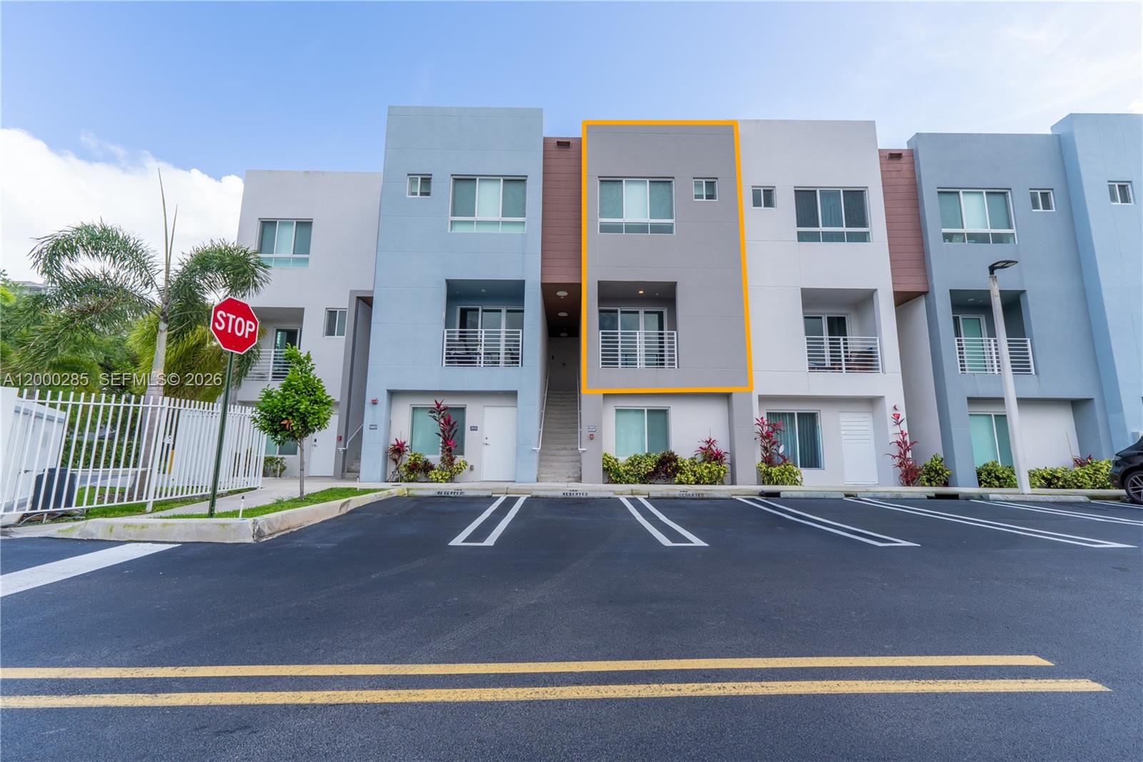 2505 NE 193rd Street