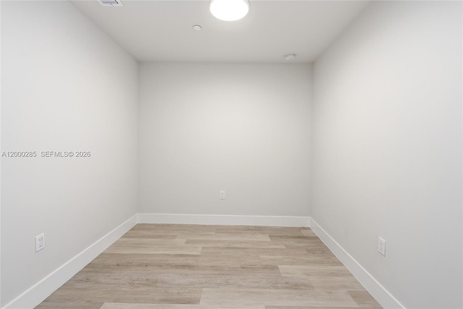 2505 NE 193rd Street
