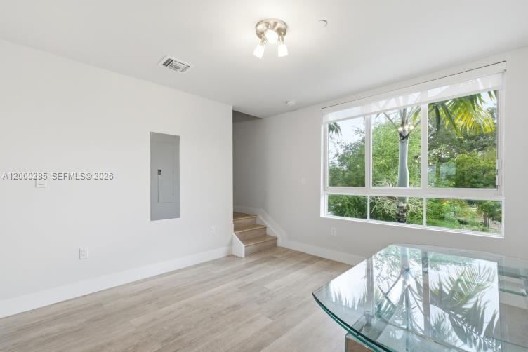 2505 NE 193rd Street