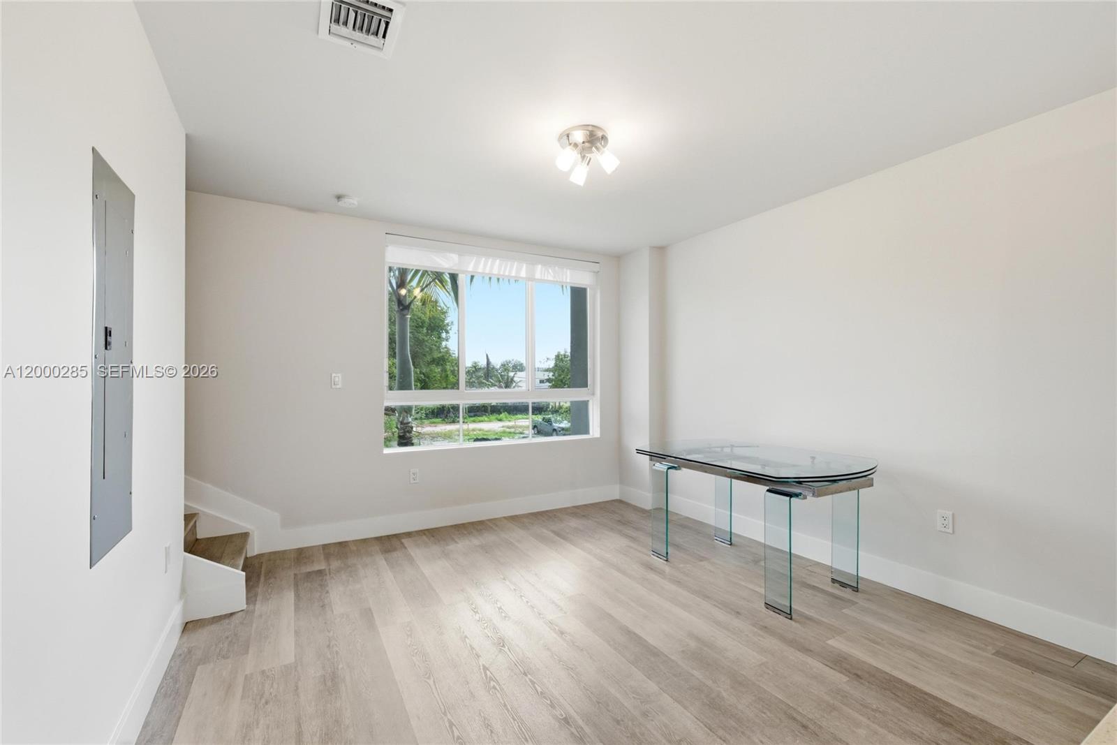 2505 NE 193rd Street