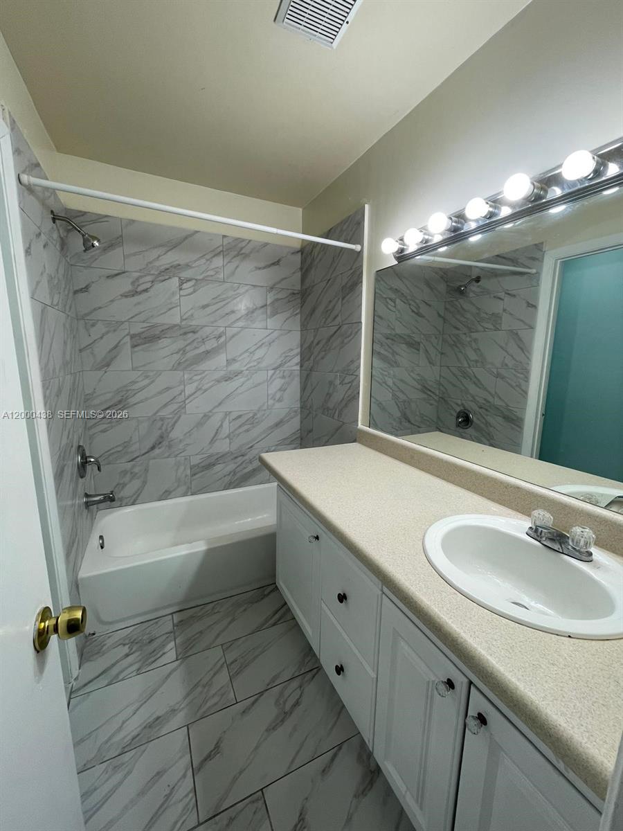 1149 Independence Trail