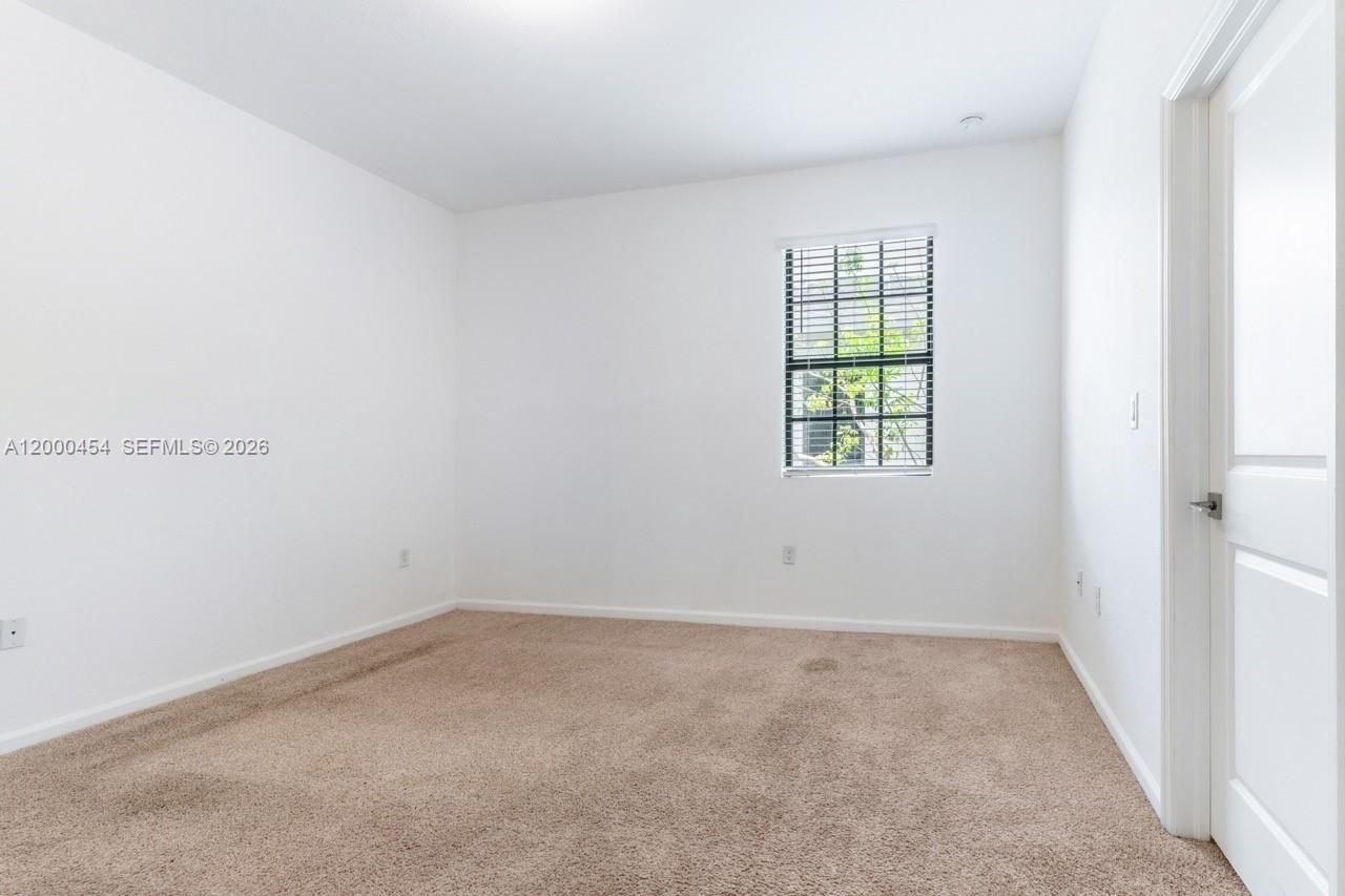 1170 SW 7th Court