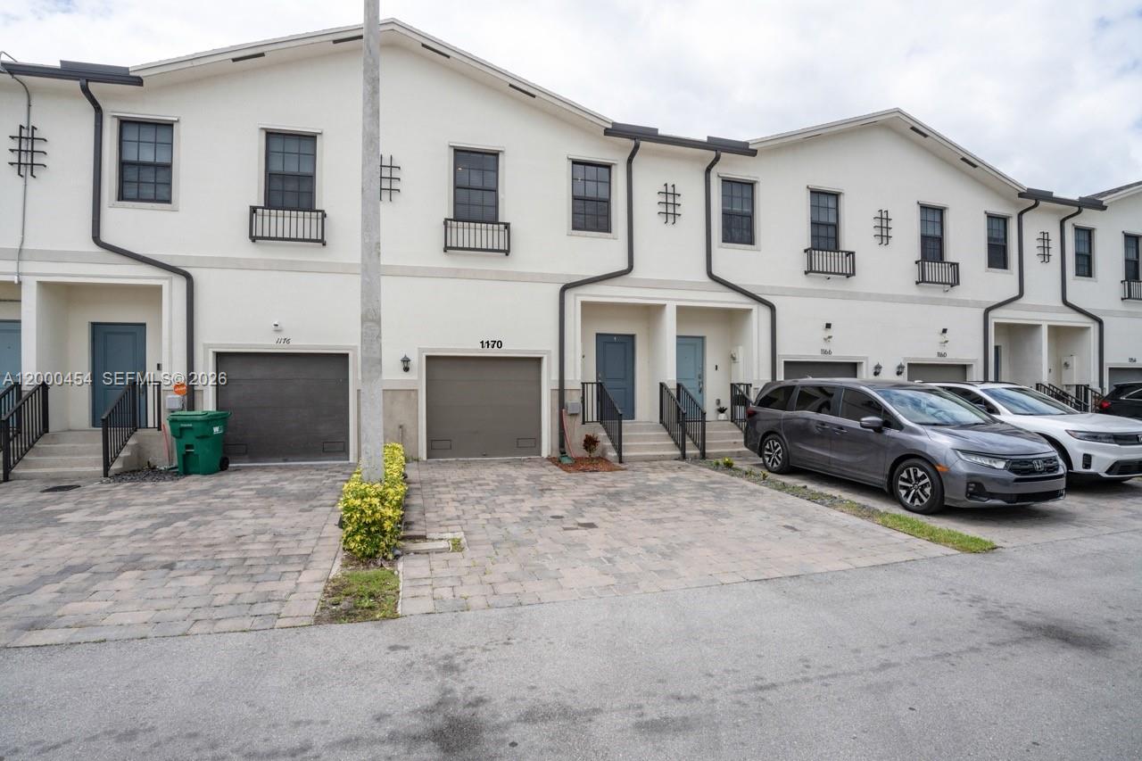 1170 SW 7th Court