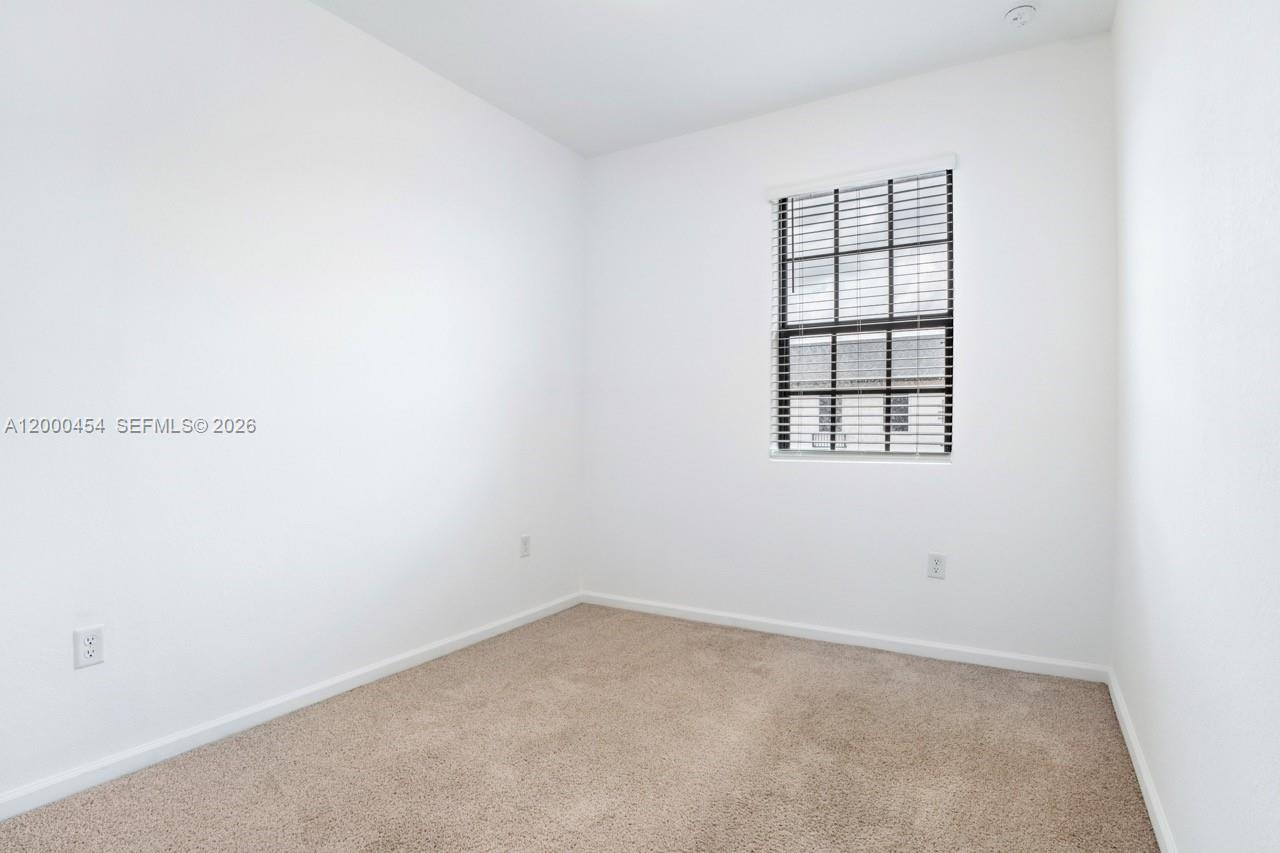 1170 SW 7th Court