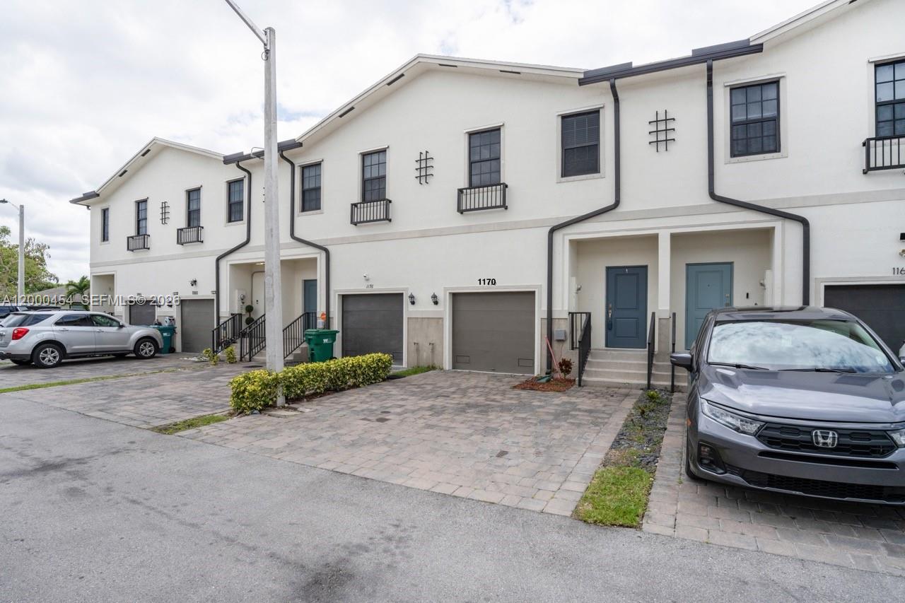 1170 SW 7th Court
