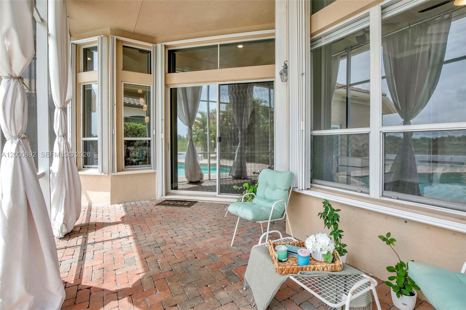 3060 SW 195th Terrace