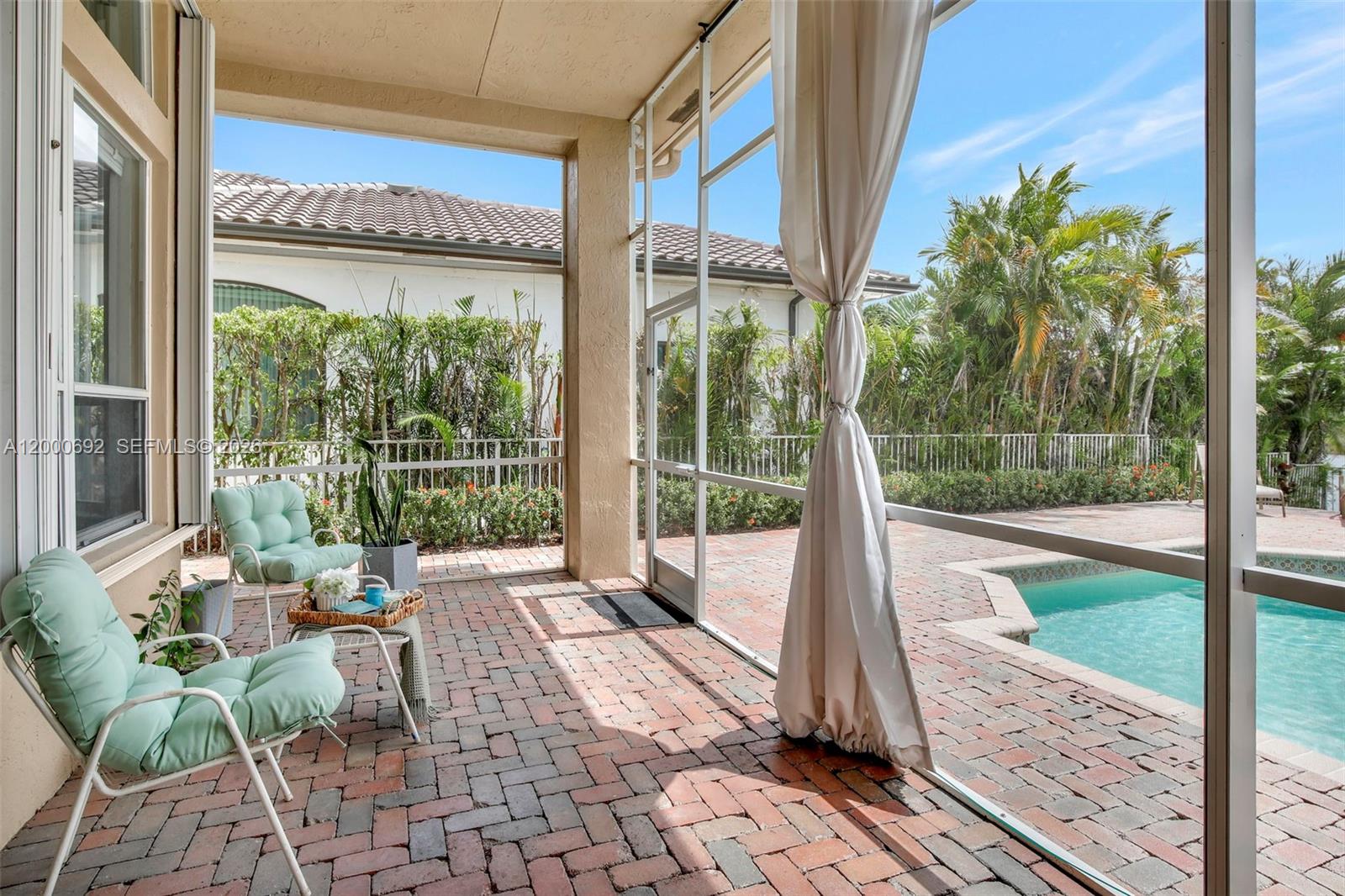 3060 SW 195th Terrace