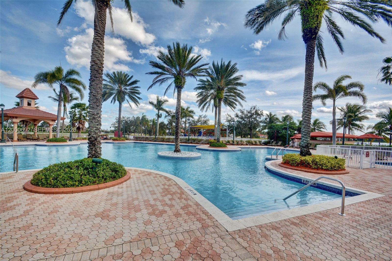 3060 SW 195th Terrace
