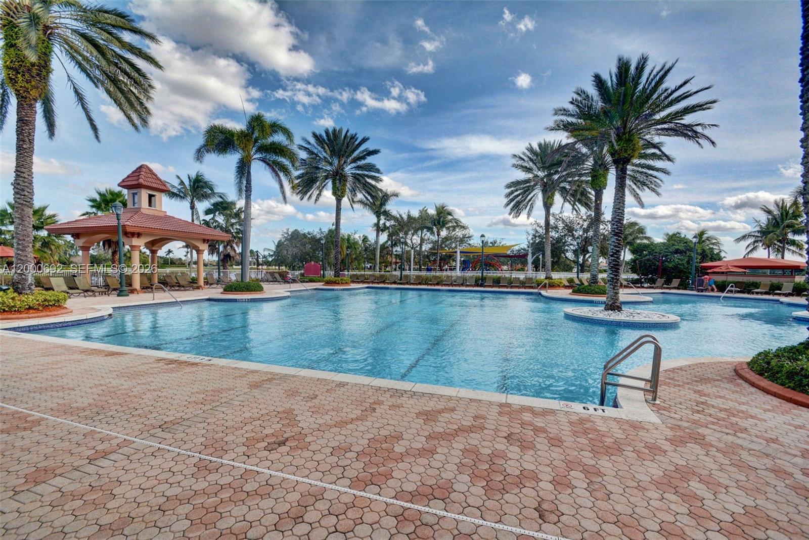 3060 SW 195th Terrace