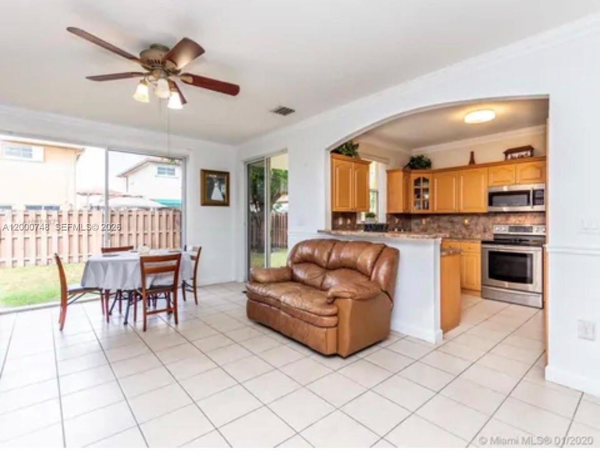 8135 NW 198th Terrace