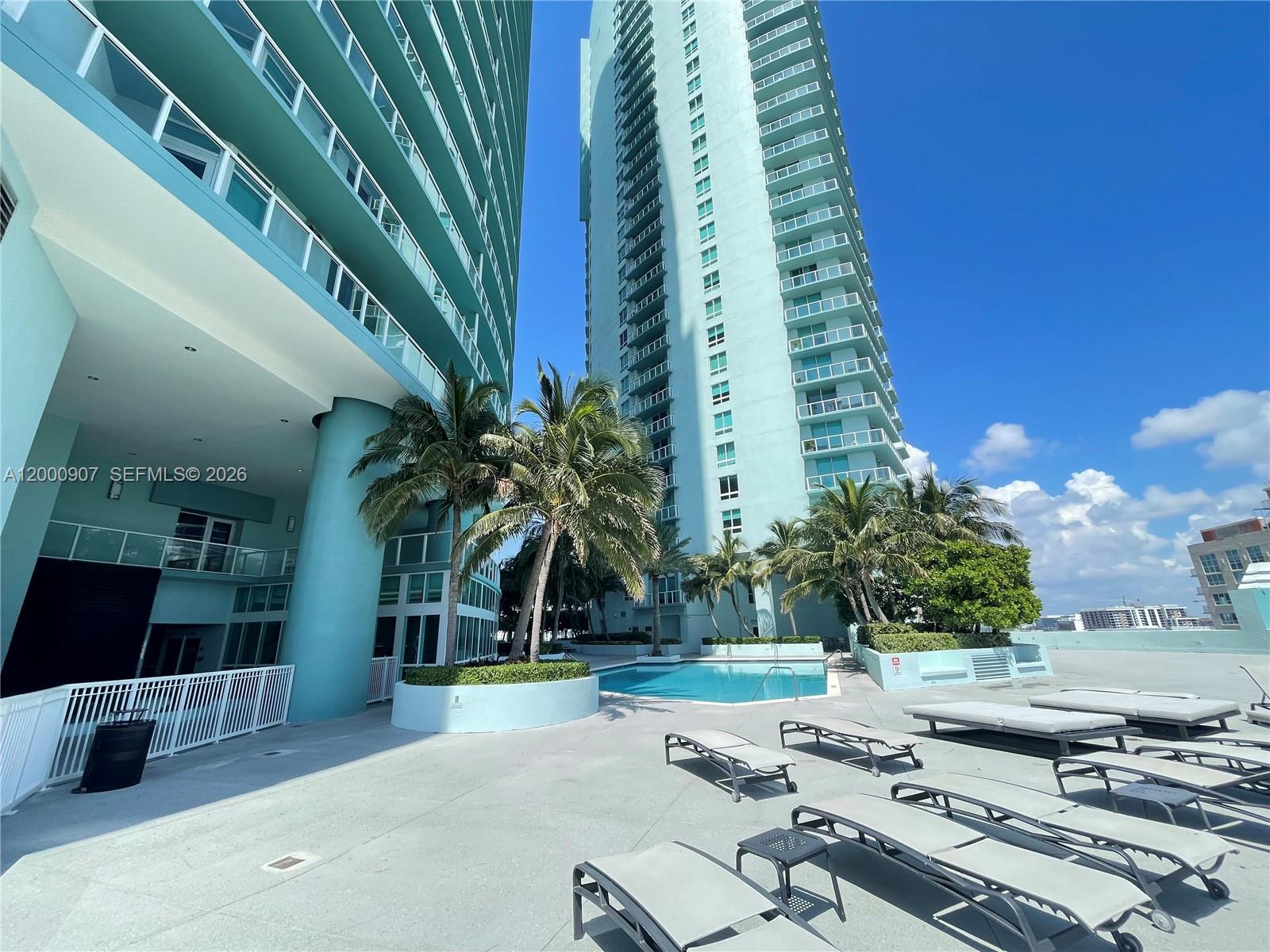 1900 N Bayshore Drive