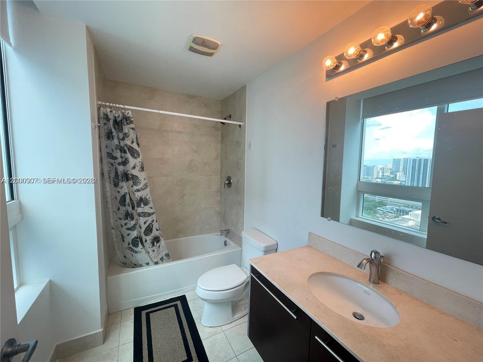 1900 N Bayshore Drive