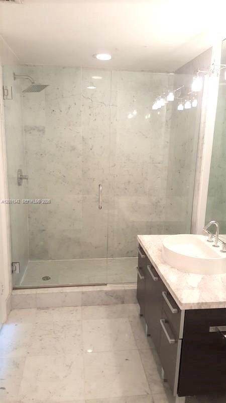 253 NE 2nd Street
