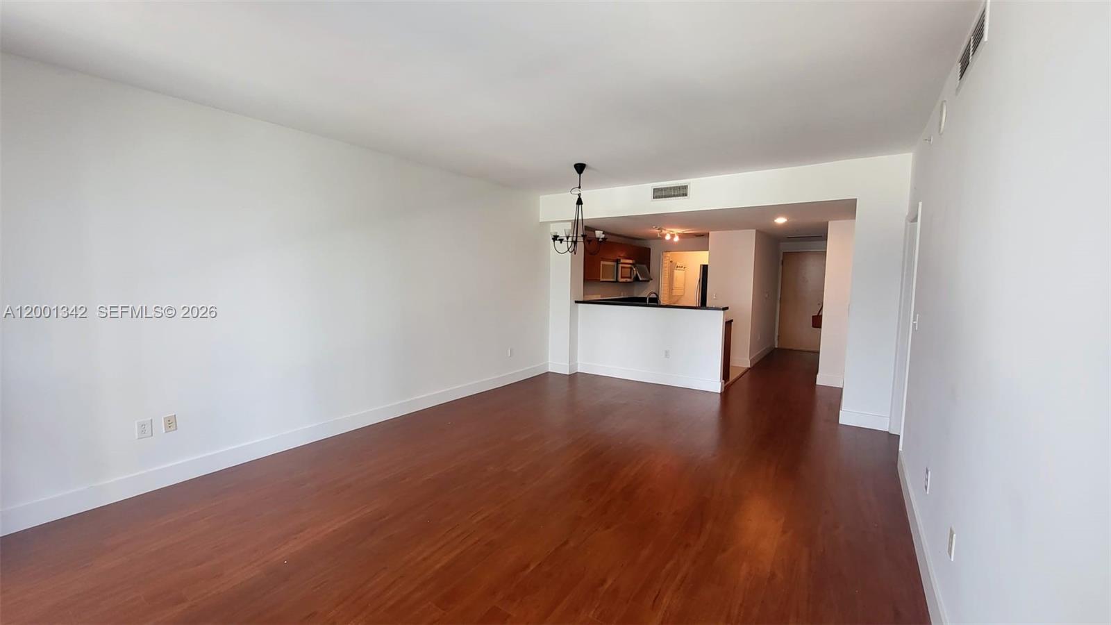 253 NE 2nd Street