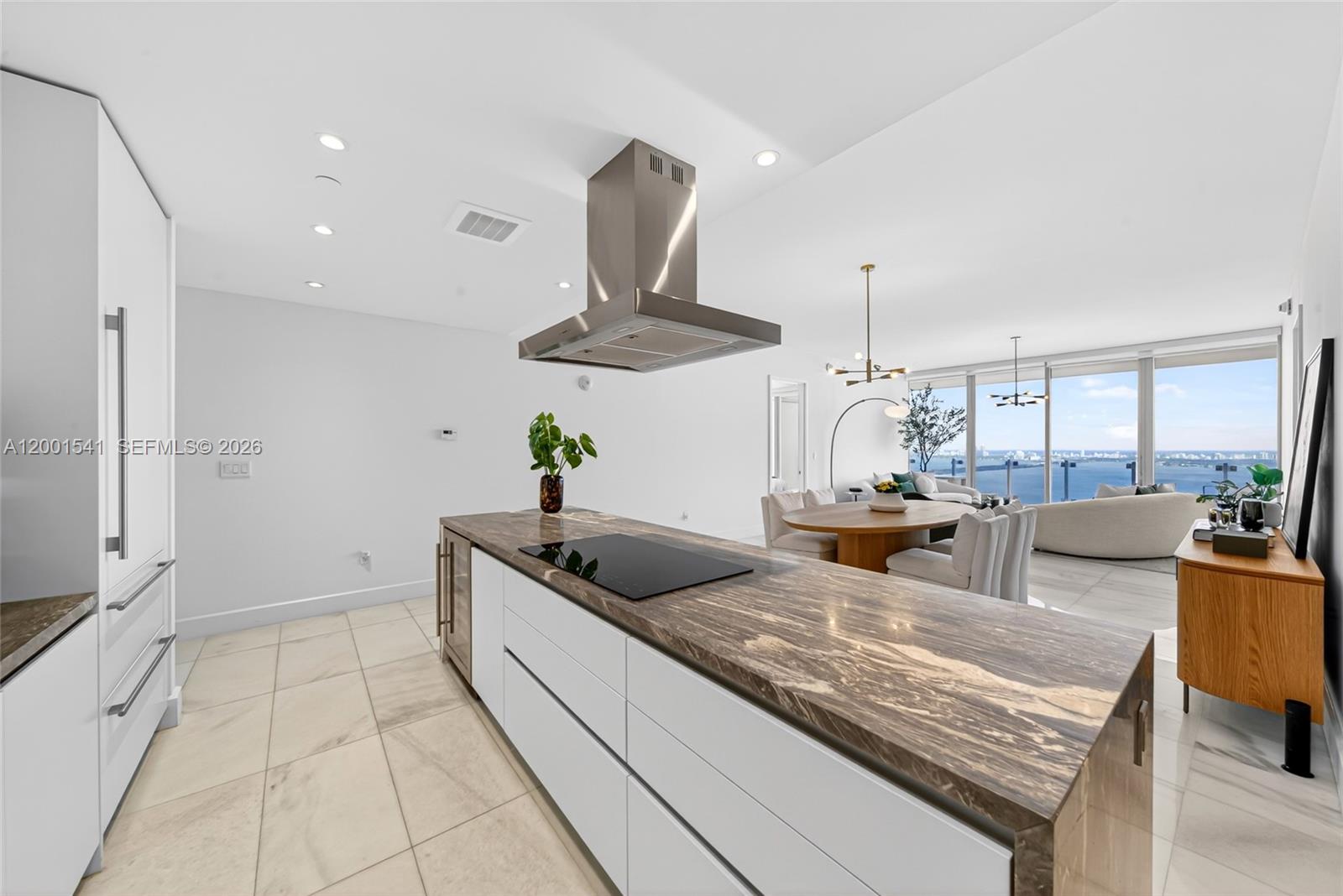 700 NE 26 Terrace