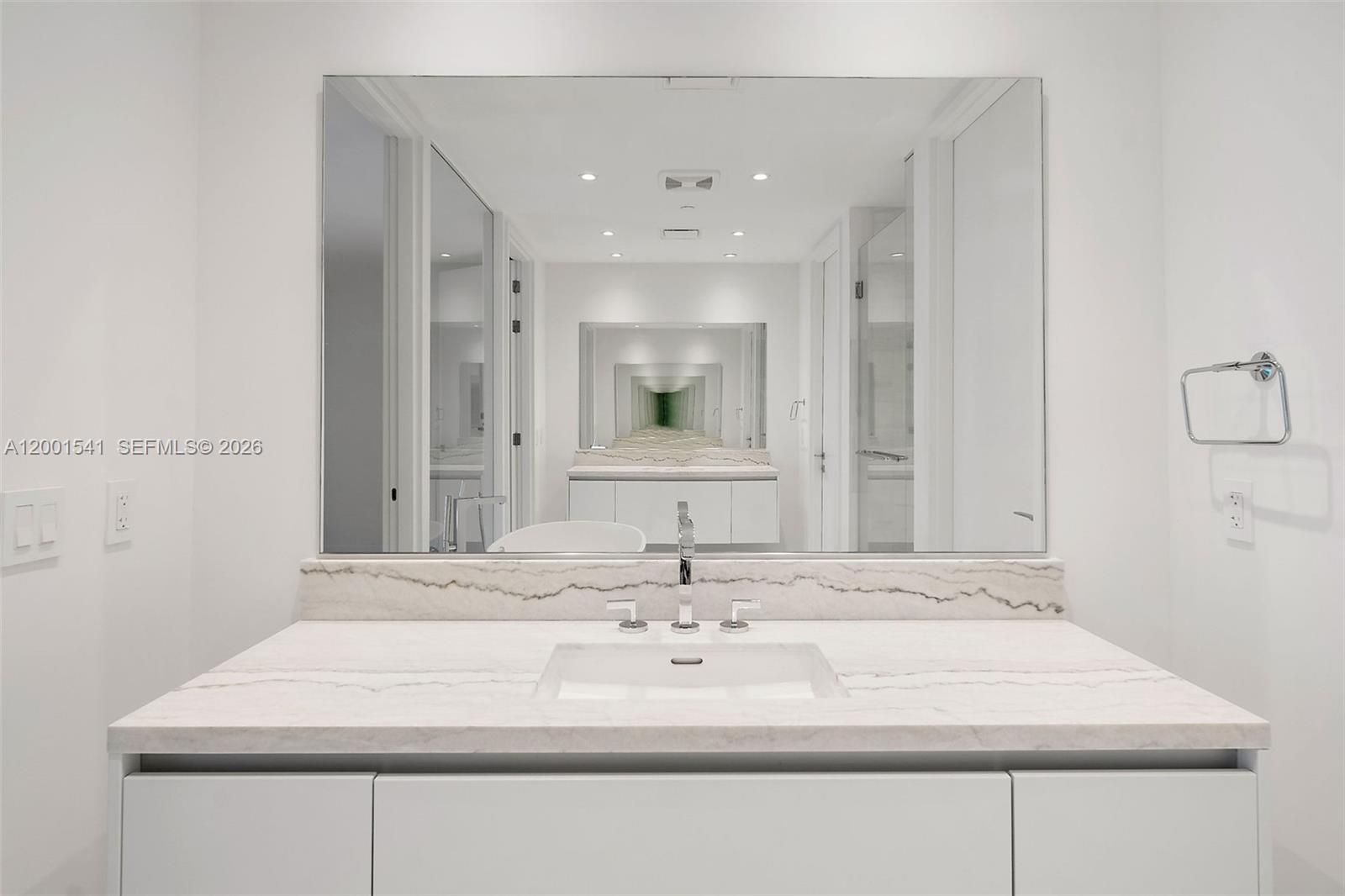 700 NE 26 Terrace