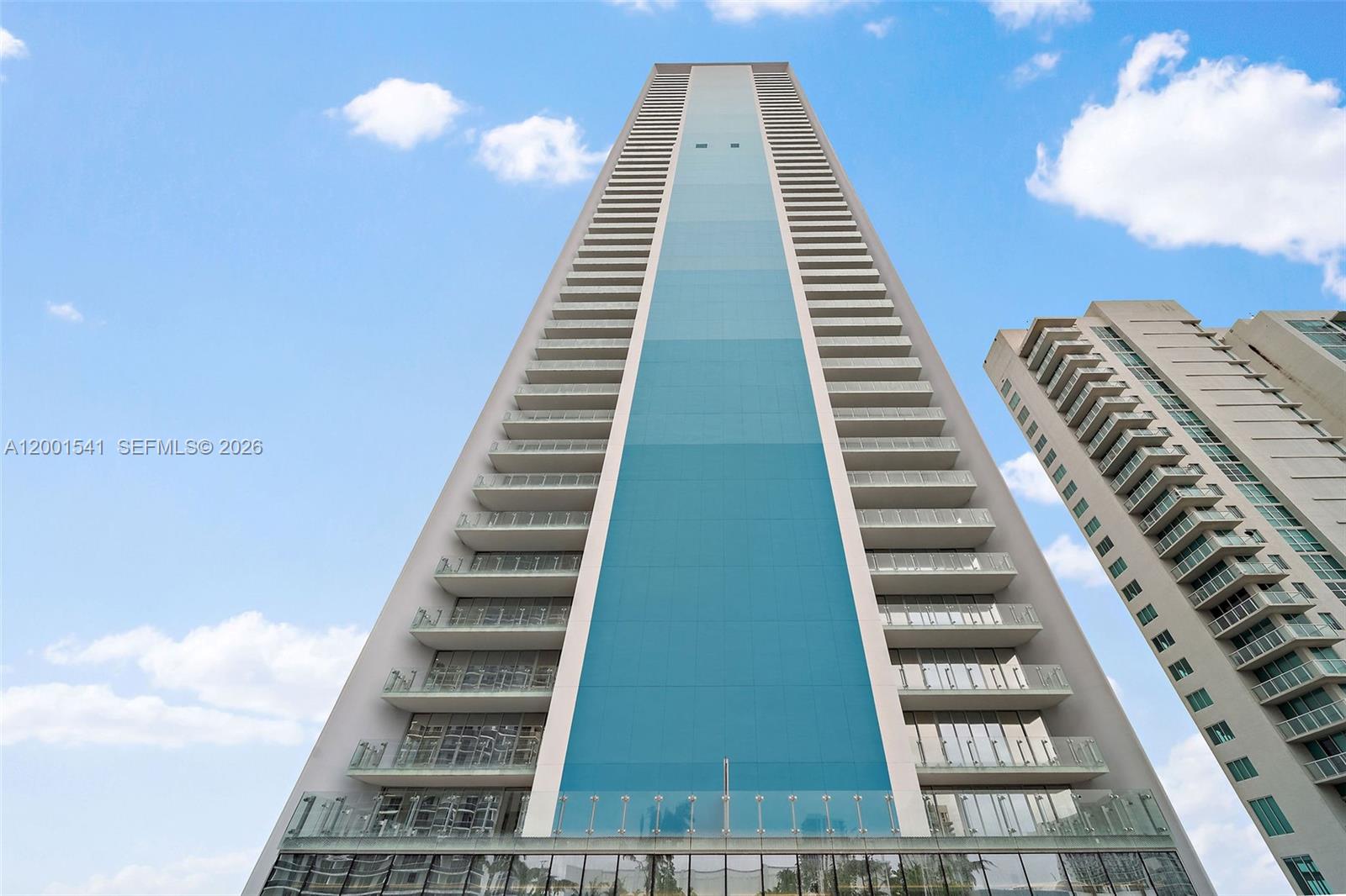 700 NE 26 Terrace
