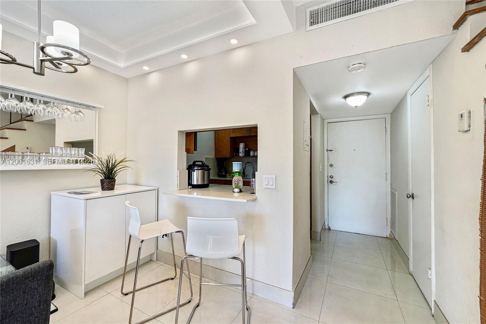 1305 W 53rd Street