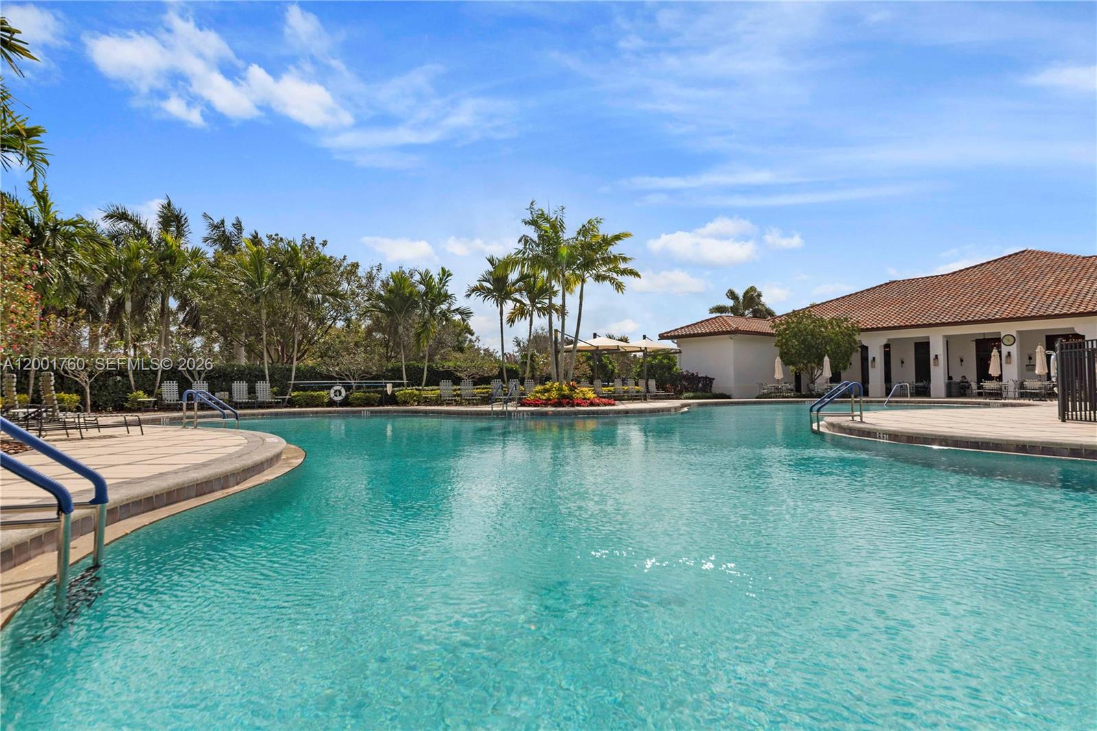 8537 NW 39th Court