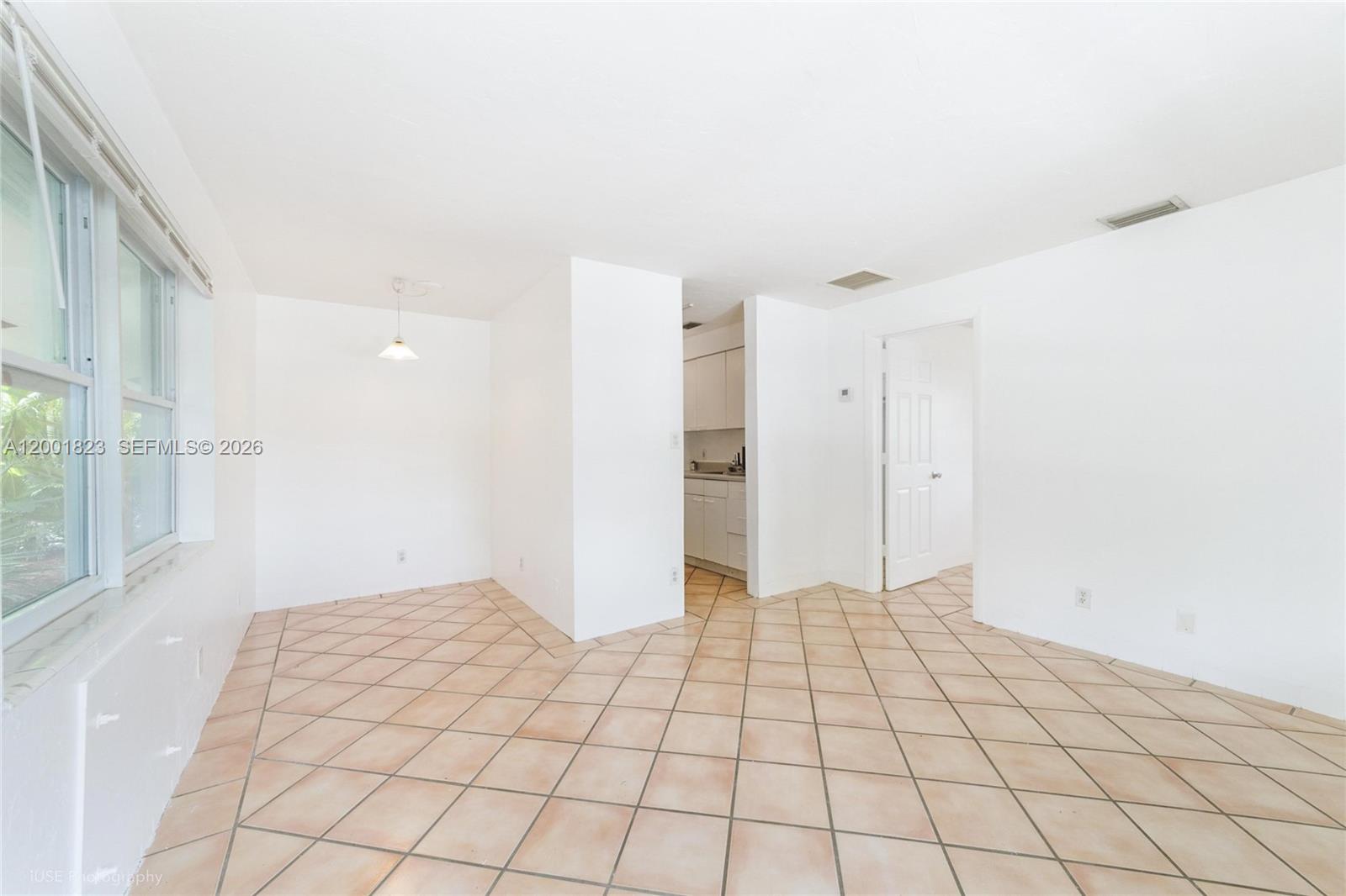 924 NE 17th Terrace